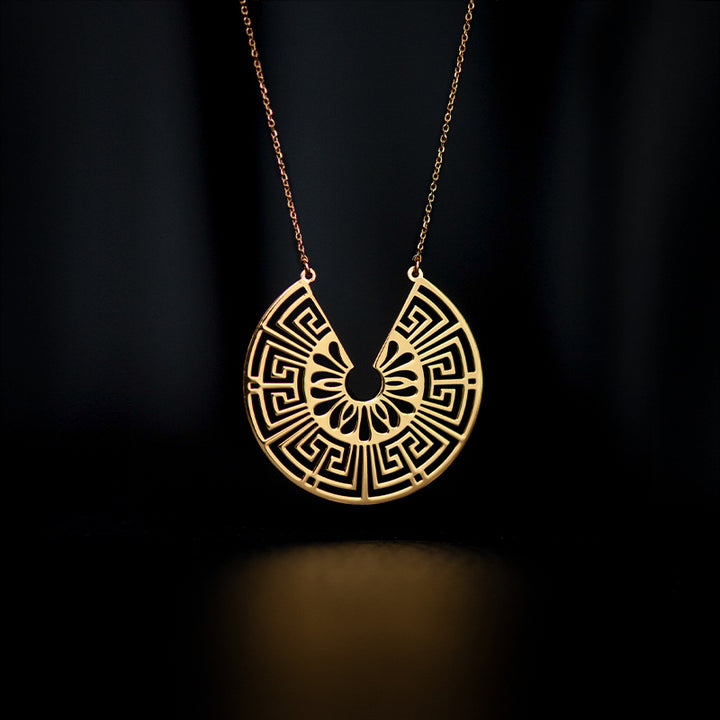 ANTHEMIA NECKLACE