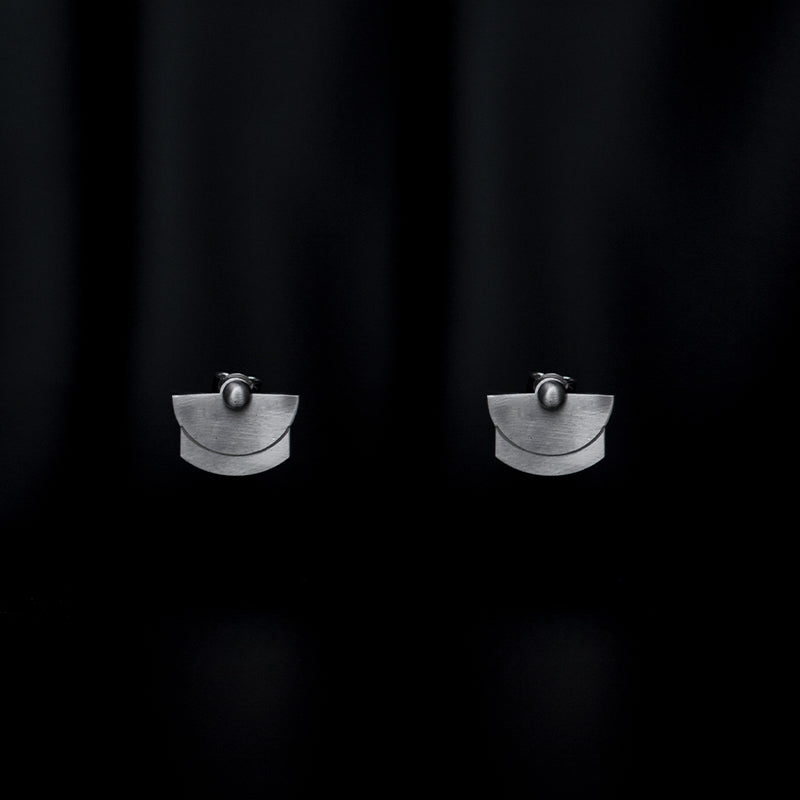 DELPHI STUD EARRINGS