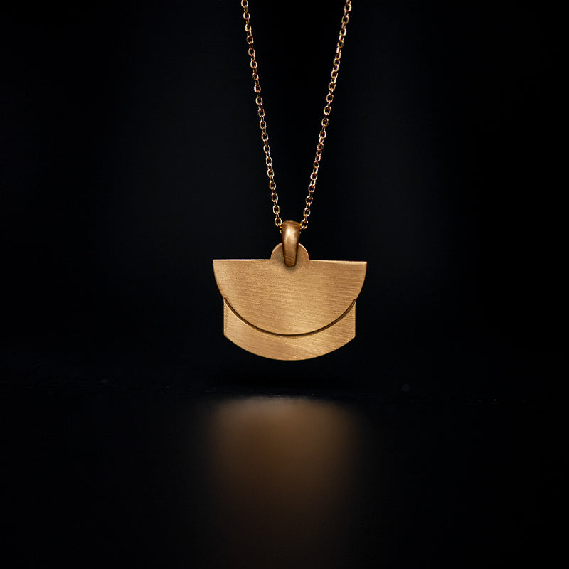 DELPHI NECKLACE