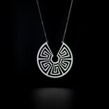 MEANDER NECKLACE