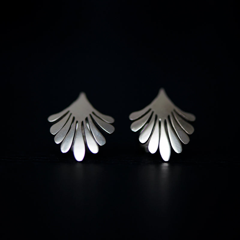 lonicera stud earrings rhodium plated silver925